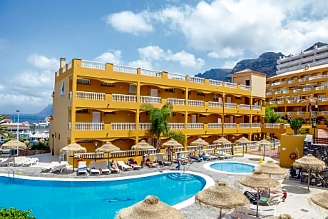 El Marques Palace by Intercorp Group