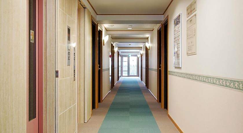 Toyoko Inn Sasebo Ekimae