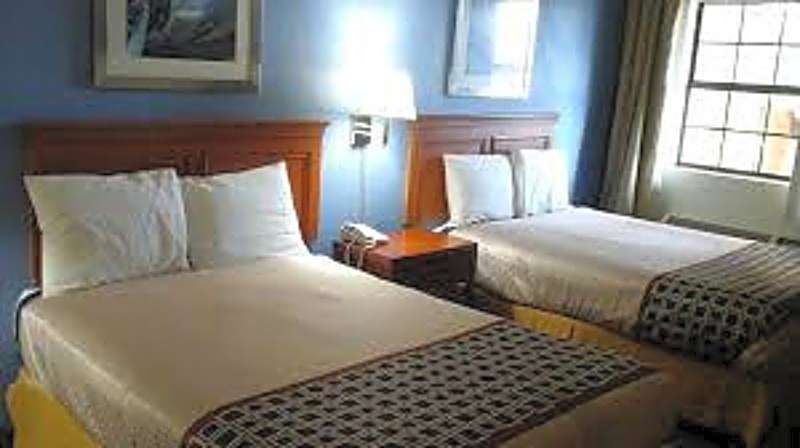 Knights Inn - Lithonia