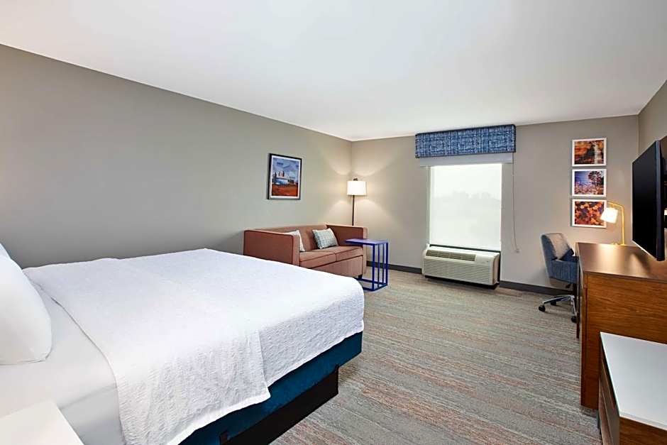 Hampton Inn By Hilton Clinton