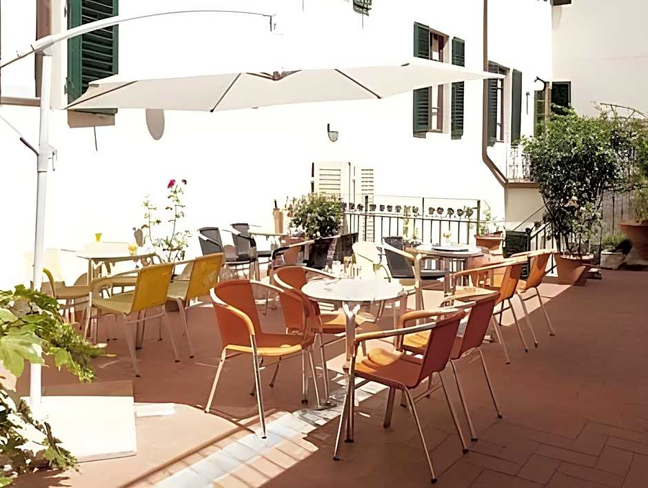 Hotel Savoia & Campana