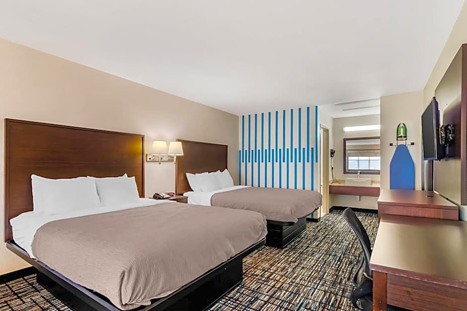 Quality Inn & Suites I-10 Near Fiesta Texas
