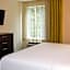 Candlewood Suites Pearl By IHG