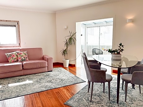 Deluxe Apartment with Terrace