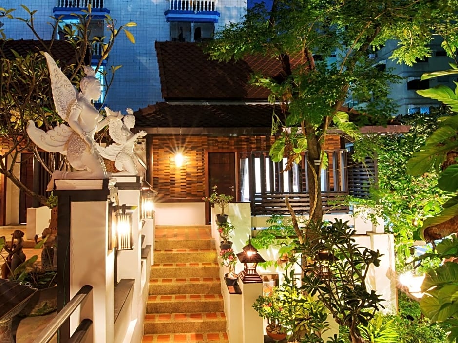 Yotaka Boutique Hotel