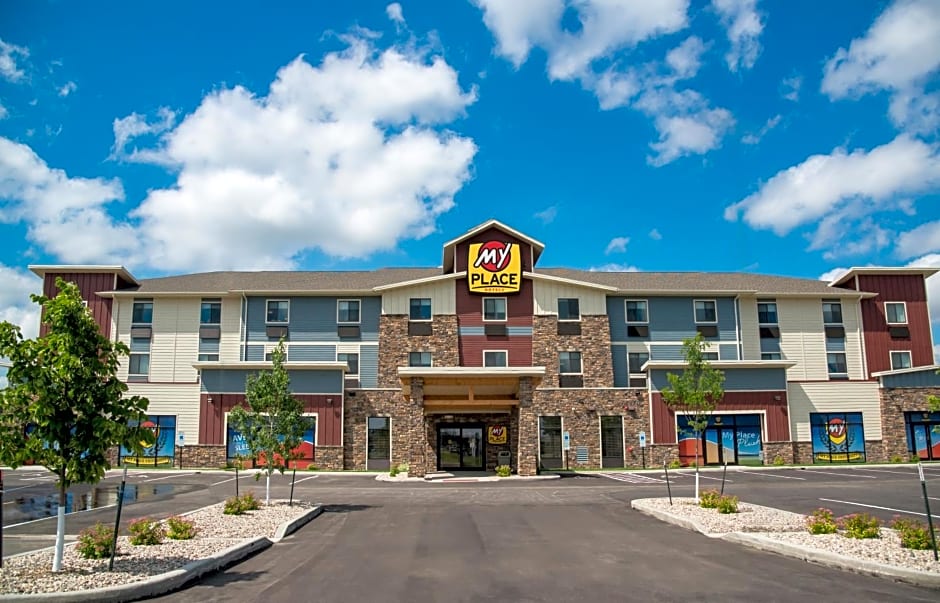 My Place Hotel-Aberdeen, SD