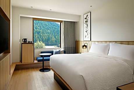 Standard  Guest Room  with  King Bed