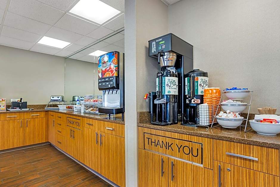 Comfort Inn Huntington near University area