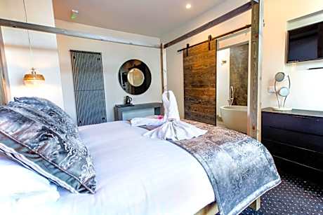 Herriots House Superior Double