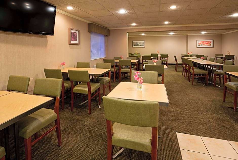 La Quinta Inn & Suites by Wyndham Minneapolis Airport Bloomingto
