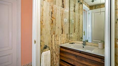 La Cala sea view balcony with pool Ref 189