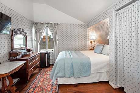 Tiffany Room