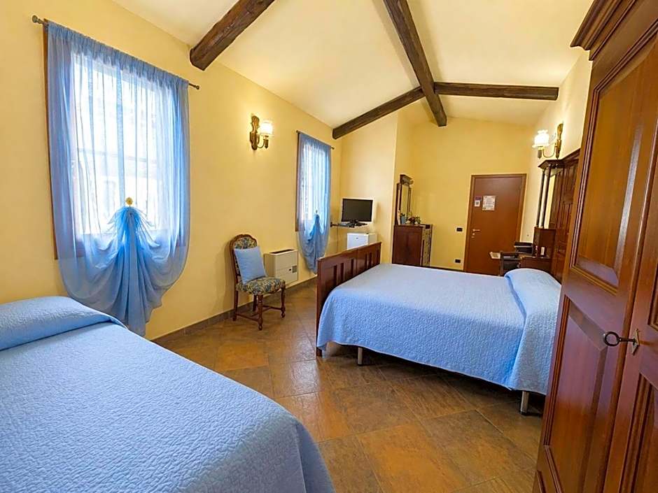 Zdjęcie 1 z 10 — B&B Il Fiocinino
