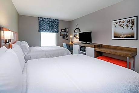 2 Qns Mobility Access Roll In Shower Nosmok