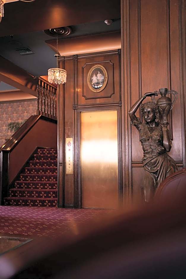 Mizpah Hotel