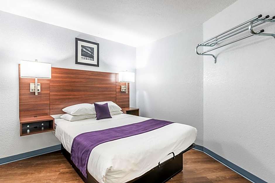 Knights Inn And Suites Searcy