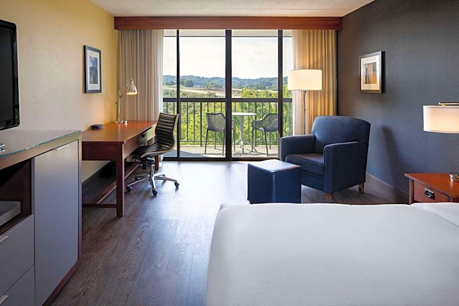 DoubleTree By Hilton Hotel Pittsburgh - Cranberry