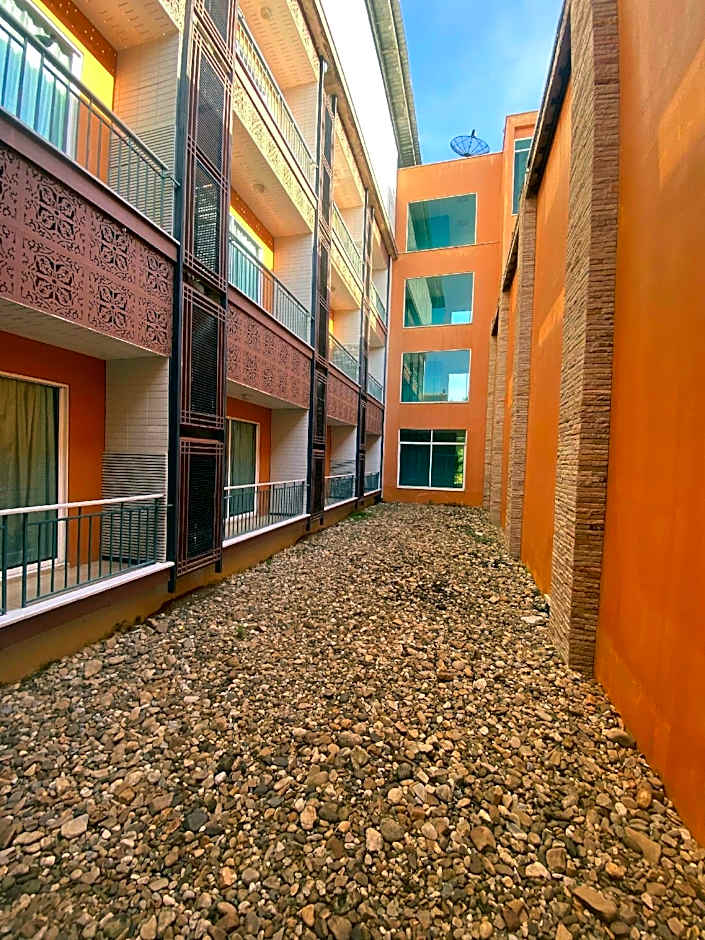 chawlada hotel