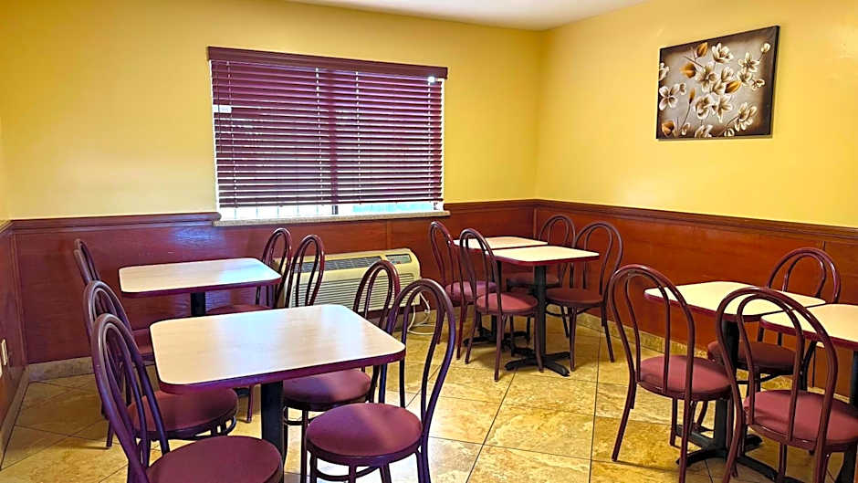 Days Inn by Wyndham Rio Rancho