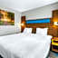 Days Inn & Suites by Wyndham Brandon Amphitheater