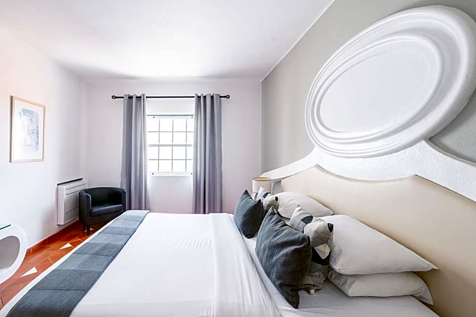 Baluarte da Vila Apartments