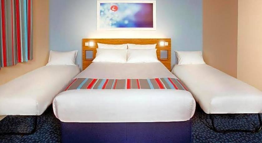 Travelodge Sunbury M3