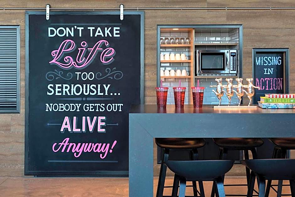 Moxy by Marriott Vienna Airport