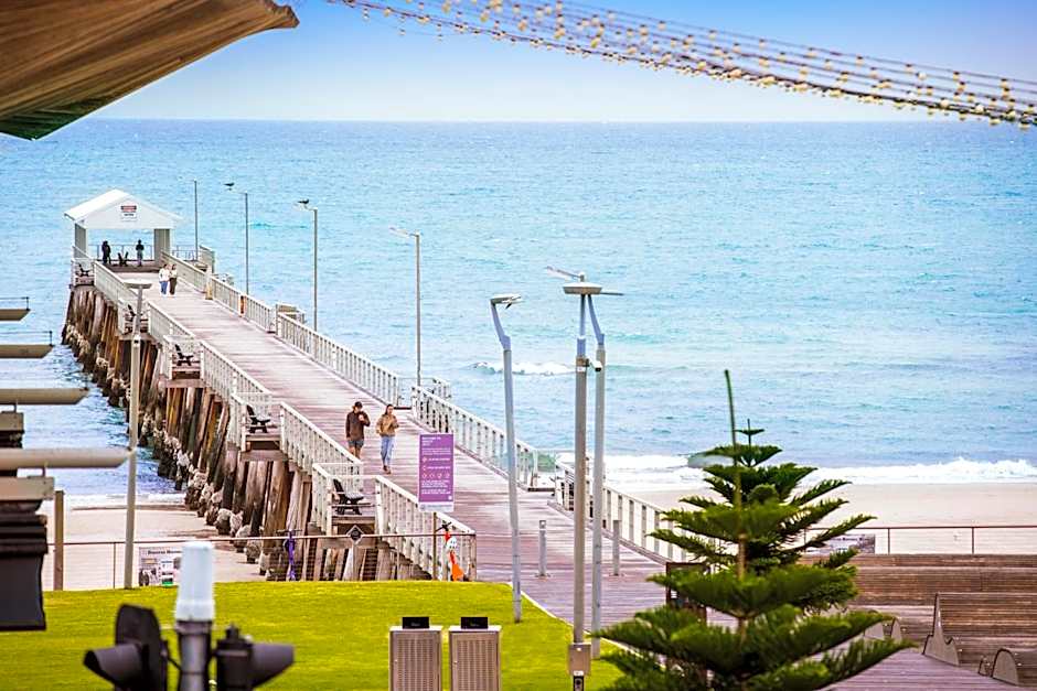 Ramsgate Hotel by Nightcap Social