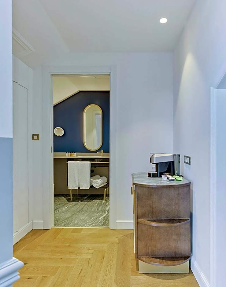 Casa Alberola Alicante, Curio Collection by Hilton