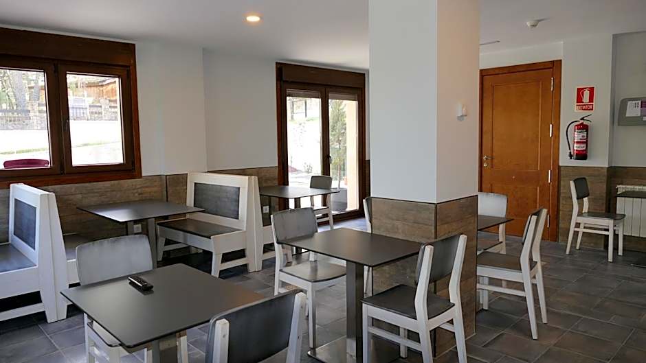 Hotel Rural El Nido de Pinares