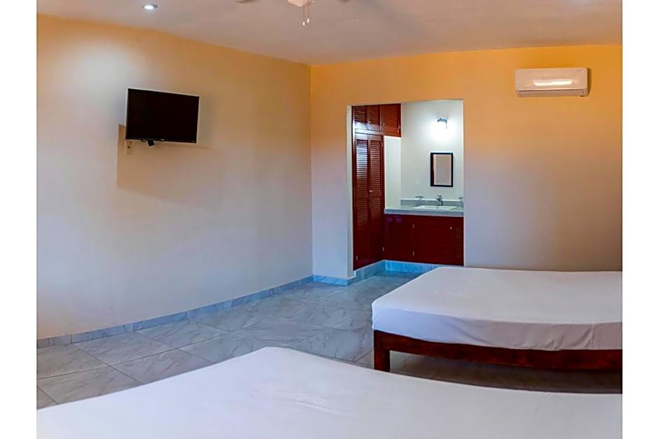OYO Hotel La Playa