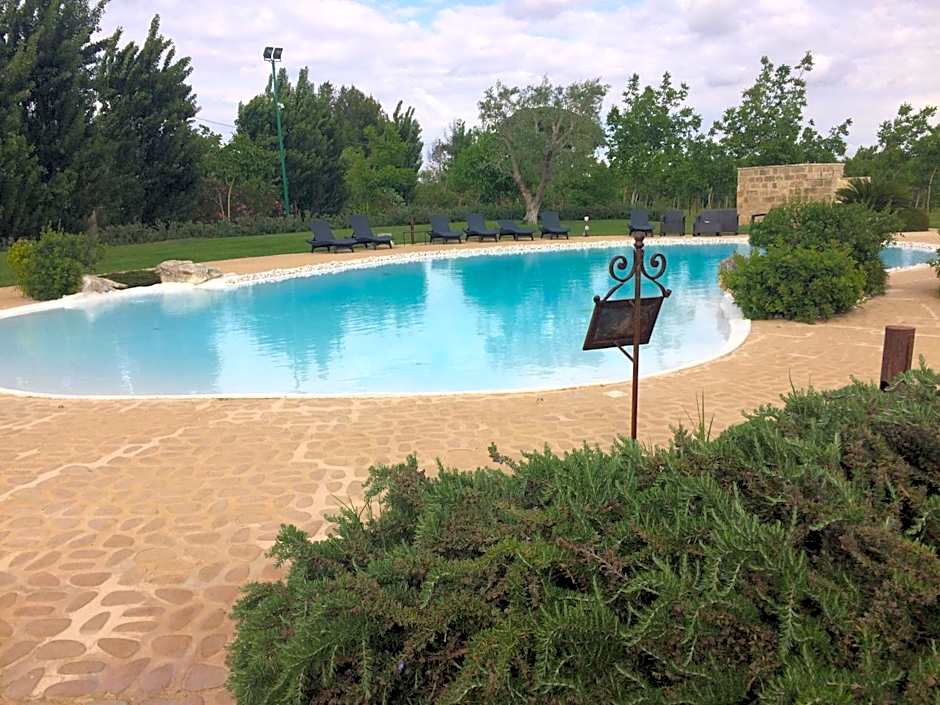 Tenuta Monaci La Murra