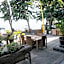 NEW STARLIGHT HOTEL & RESORT