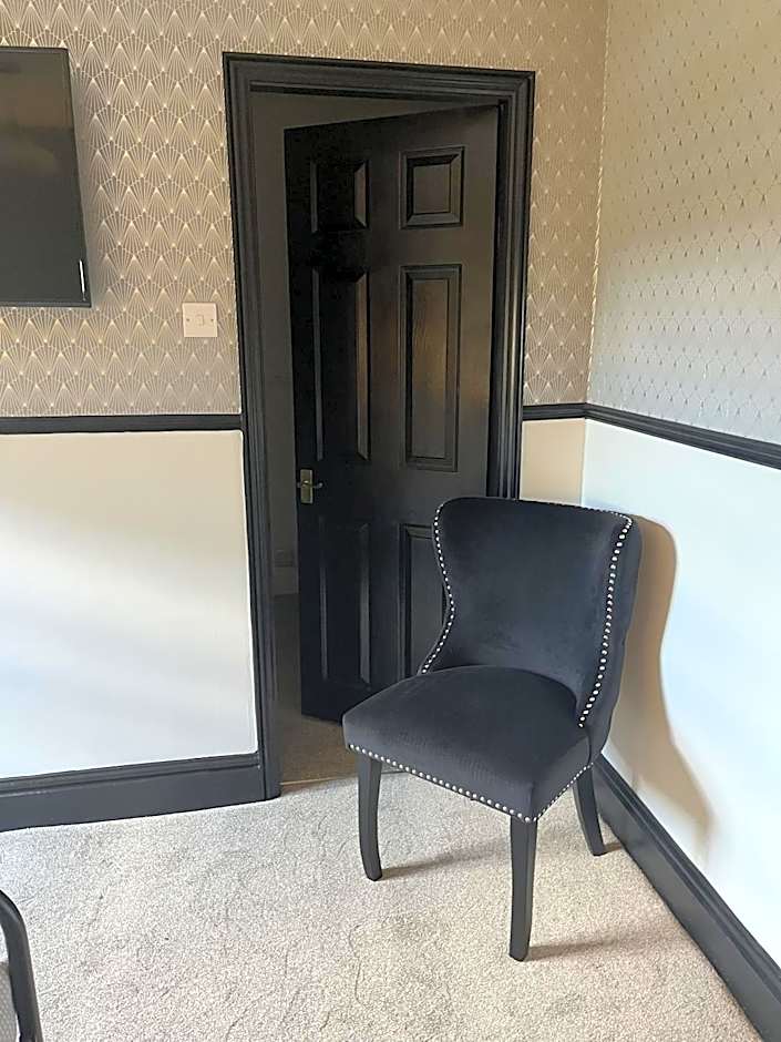 The Tontine Hotel & Bar