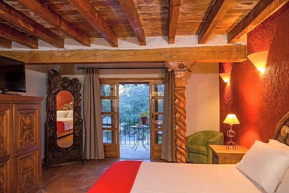 Atotonilco Hotel & Club