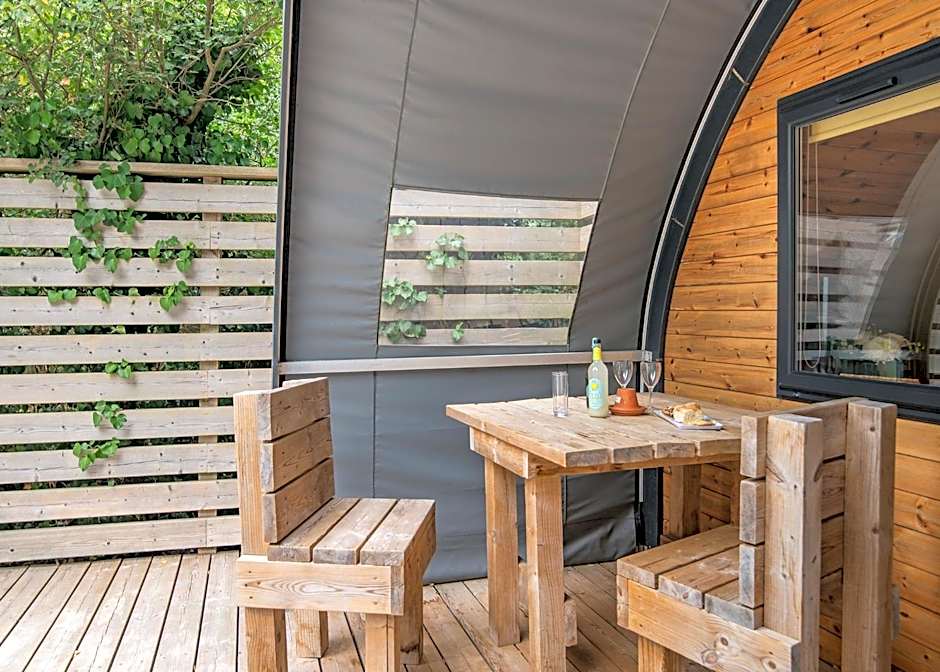 Henfields Country Retreat