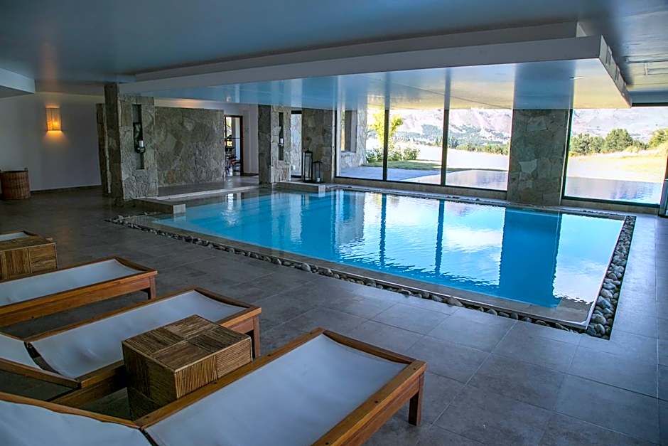 Loi Suites Chapelco Hotel