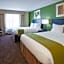 Holiday Inn Express and Suites Rochester West-Medical Center By IHG
