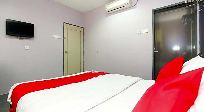 OYO 89332 DE Hotel