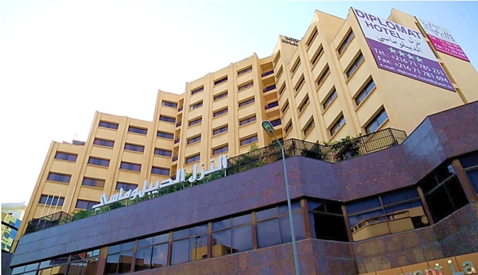 Photo 1 of 13 of Hotel Diplomat