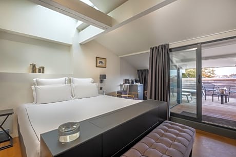 Suite Montaigne