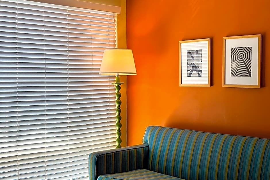 Hotel Del Sol