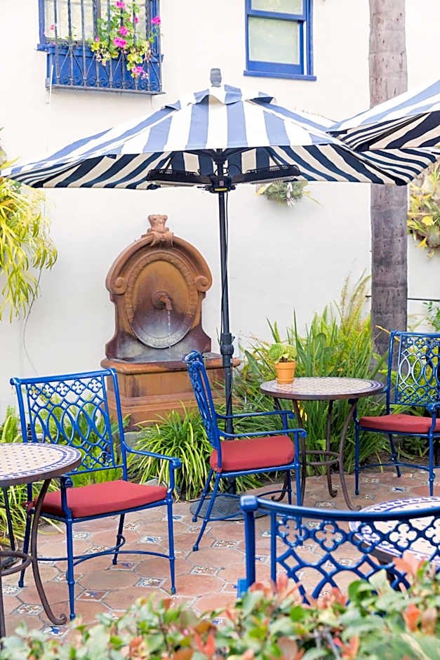 Casa Laguna Hotel & Spa