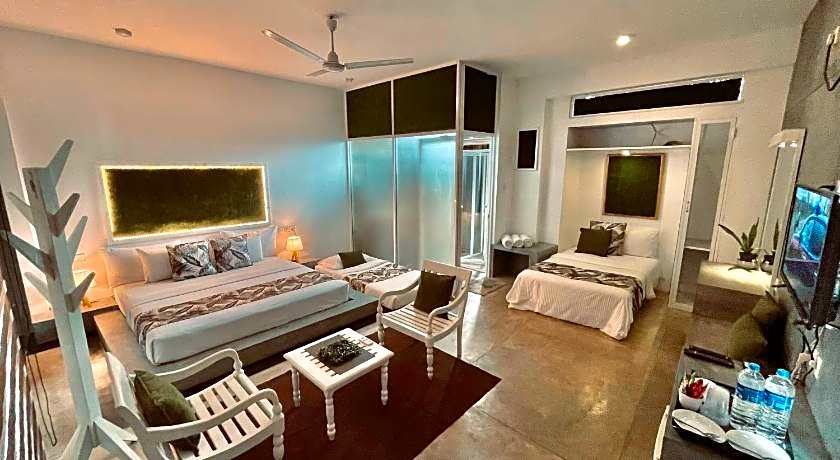 8Plus Motels