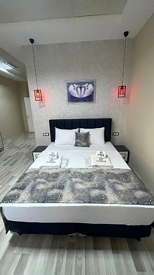 MARBLUE HOTEL