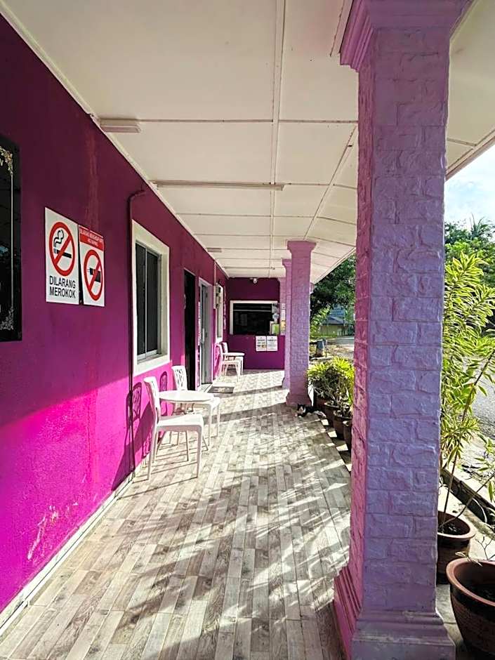 Taman Negara River View Lodge