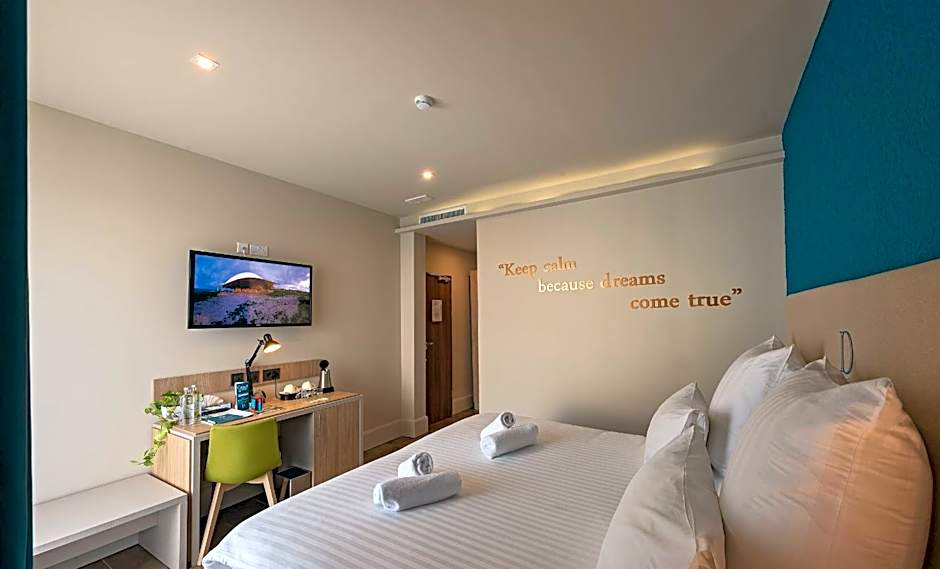 Photo 1 of 6 of 1 Double Bed or 2 Beds