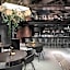 Reddot Hotel