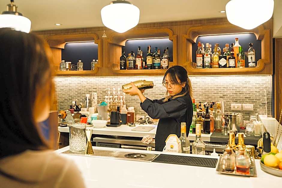 Thee Bangkok Hotel by TH District