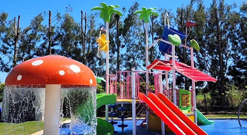 Howard Johnson Funes